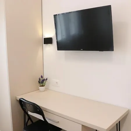 דירה Mary- 2 Free Parking, Near Mall Of *